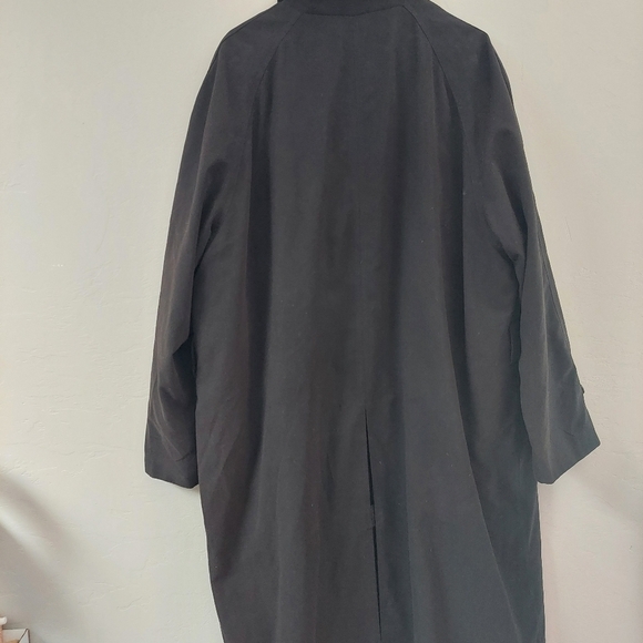 Ralph Lauren Black Trench Coat Vintage Size 44R Men Wool Liner Microfiber Soft - Picture 2 of 15